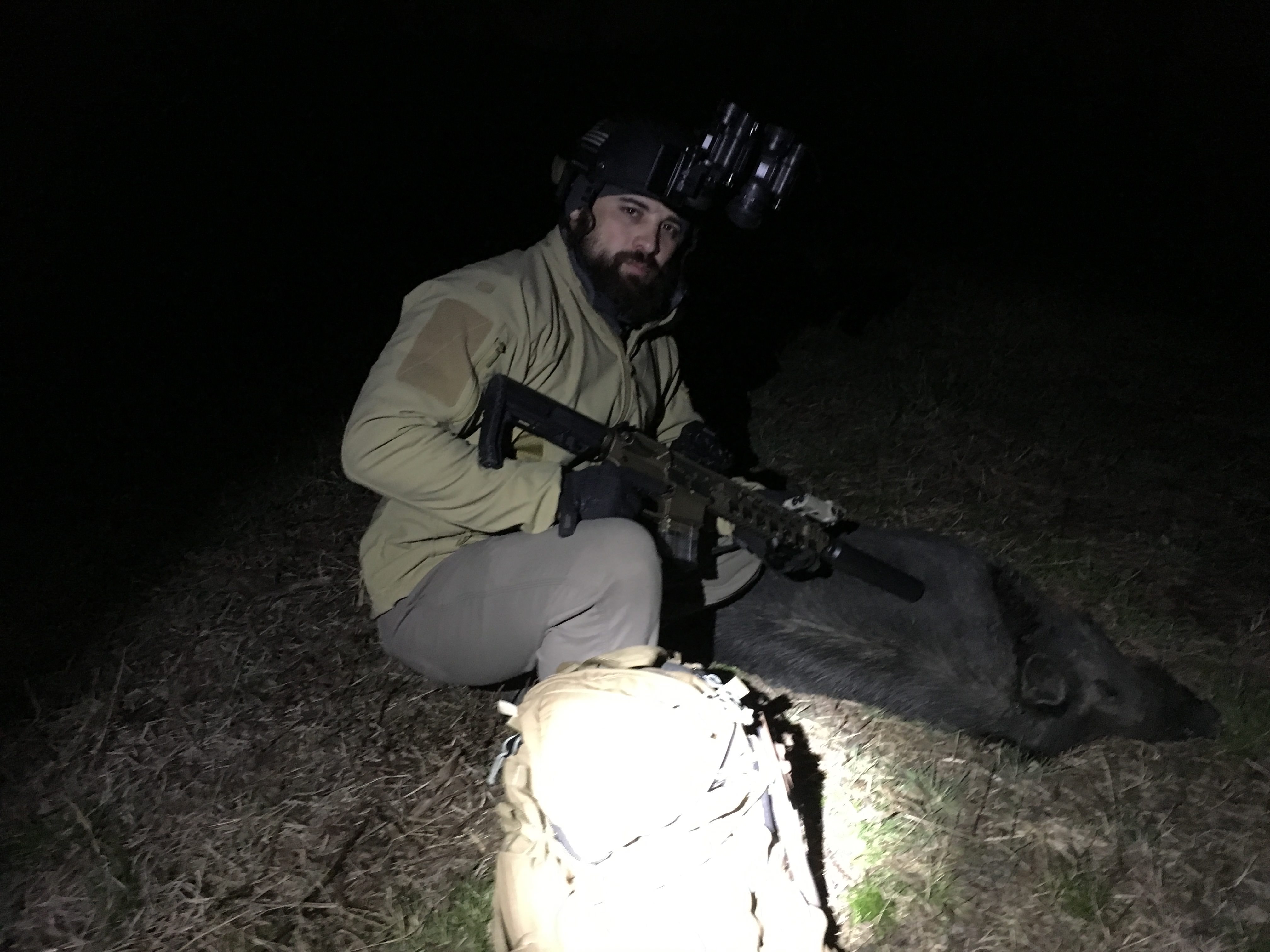 night-vision-rental-hog-hunt